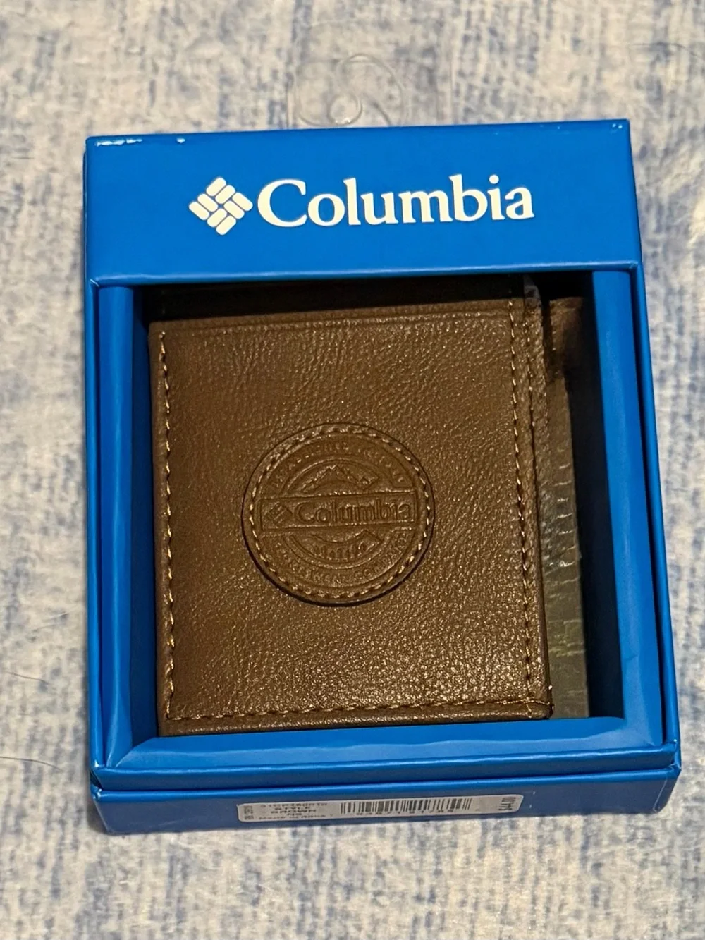Columbia Brown Leather Bi-Fold Wallet